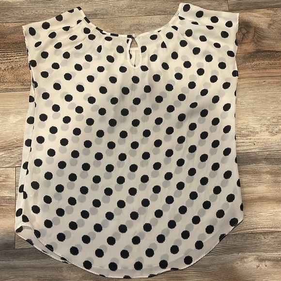 Lauren Conrad Sheer Dress Top Size Medium White Black Polka Dot Bow Layers Flowy - Picture 3 of 3